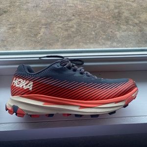 HOKA Torrent 2